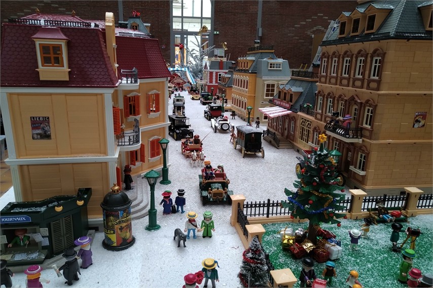 Playmobil - PLAYMOBIL 9496 Christmas - Traineau du Père Noël - Playmobil -  Rue du Commerce