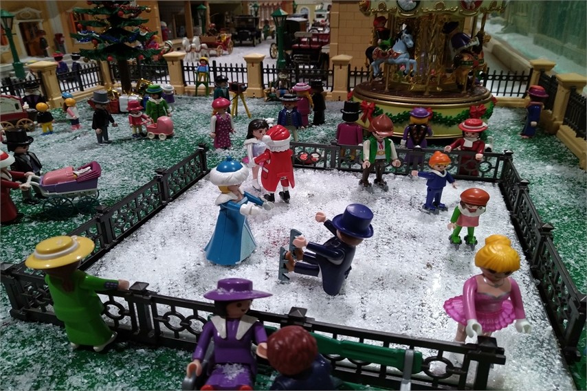 Exposition playmobil de noël à Châteaubriant en 2019 - Ville 1900 