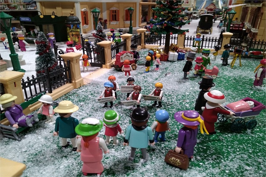 Exposition playmobil de noël à Châteaubriant en 2019 - Ville 1900 