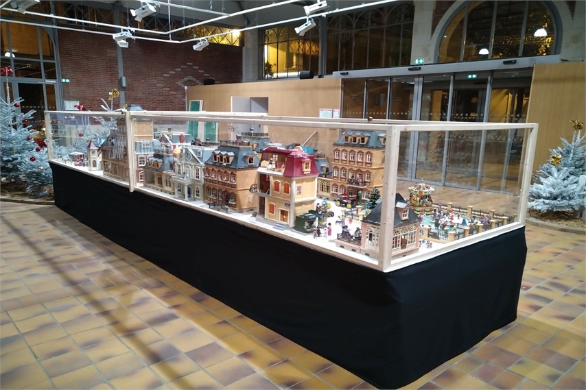 Exposition playmobil de noël à Châteaubriant en 2019 - Ville 1900 