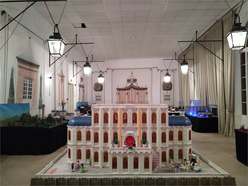 Exposition Playmobil sur le cinéma au château de Breteuil en 2020
