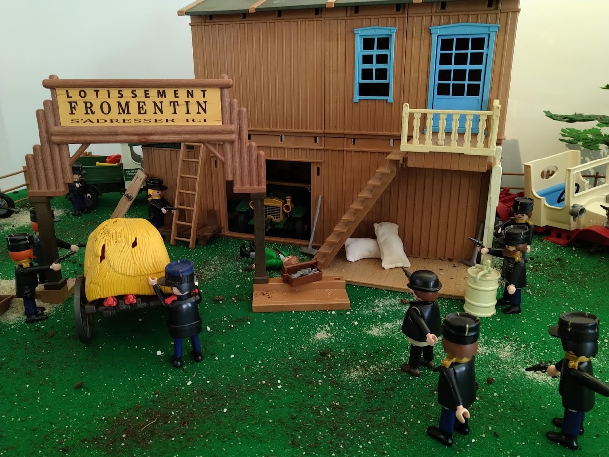 Exposition playmobil gendarmerie - arrestation de Bonnot  en 1912