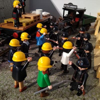Exposition playmobil : La gendarmerie pendant les grève de 1936