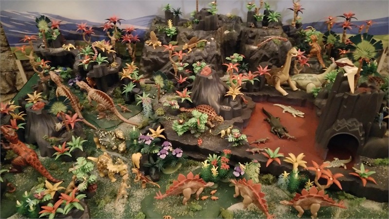 Exposition playmobil sur l'histoire - dinosaures