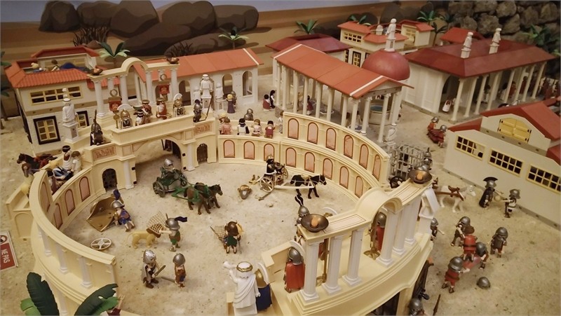 Exposition playmobil sur l'histoire - romains et gladiateurs dominique bethune