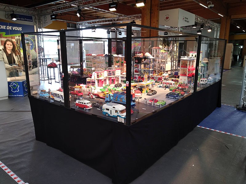 Exposition Playmobil au salon de l'Auto 2023 - Mégacité Amiens