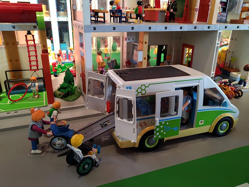 Exposition Playmobil au salon de l'Auto 2023 - Mégacité Amiens