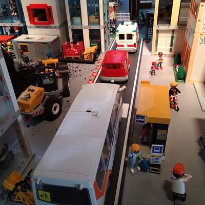 Exposition Playmobil au salon de l'Auto 2023 - Mégacité Amiens