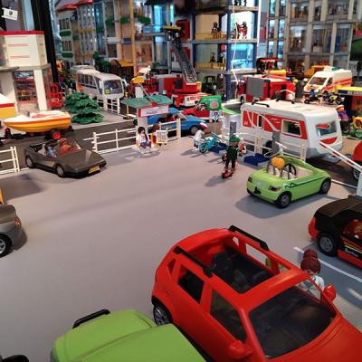 Exposition Playmobil au salon de l'Auto 2023 - Mégacité Amiens