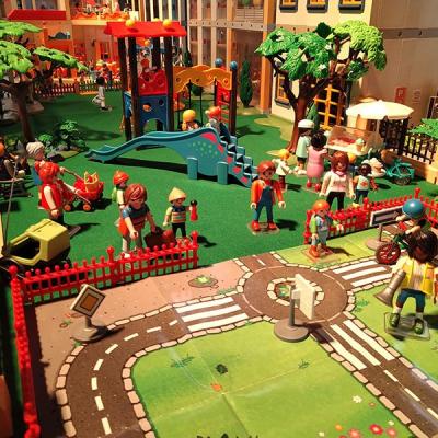 Exposition Playmobil au salon de l'Auto 2023 - Mégacité Amiens