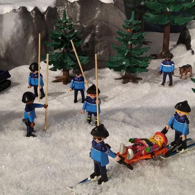 Gendarmerie de montagne recherche playmobil