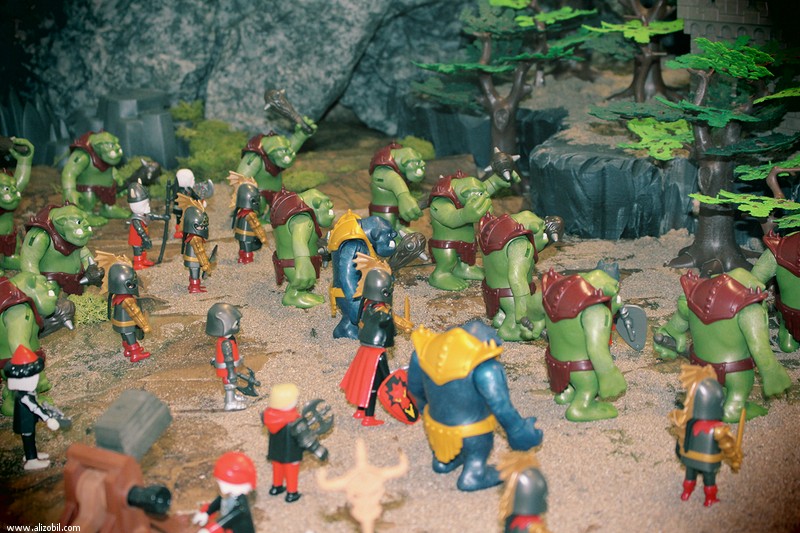 L'invasion diorama d'inspiration Heroïc Fantasy en Playmobil