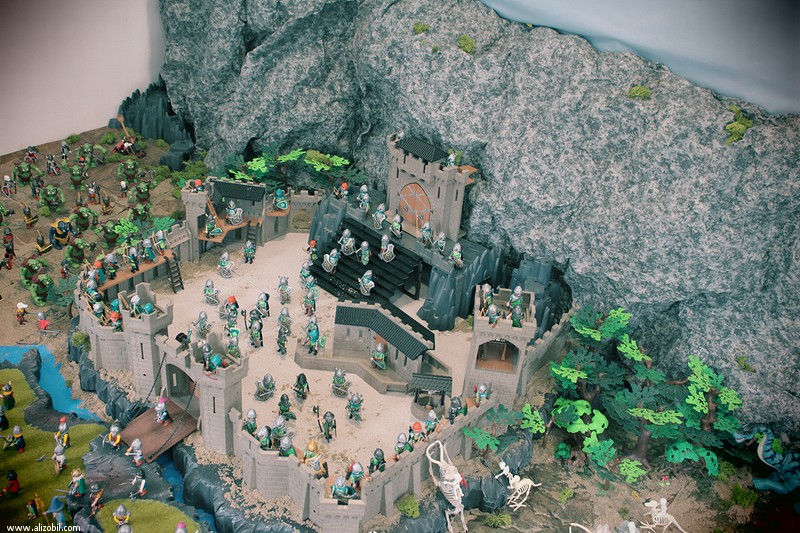 L'invasion diorama d'inspiration Heroïc Fantasy en Playmobil