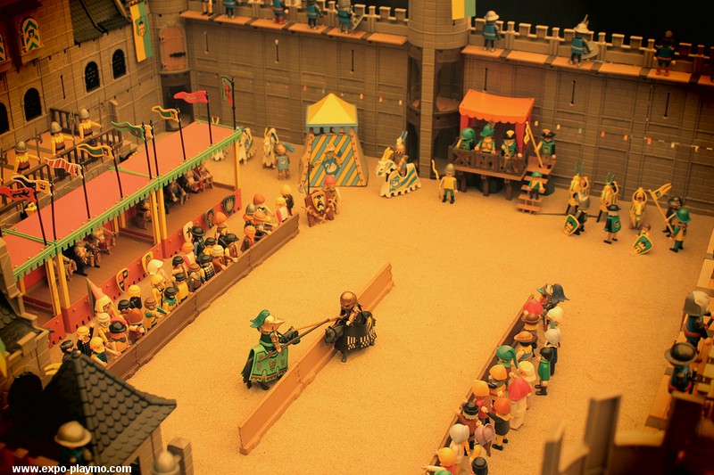 Joutes au moyen-age diorama réalisé en Playmobil