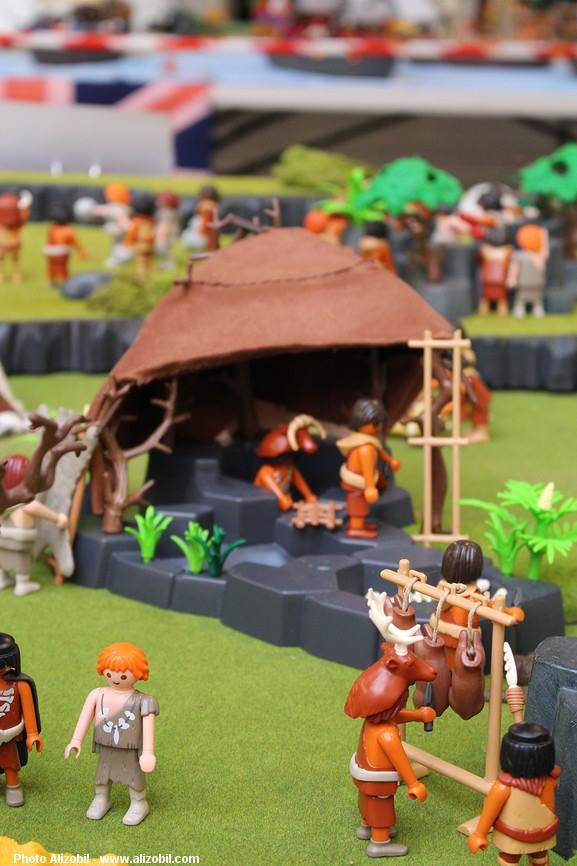 Diorama Les Jeux Préhistoriques en Playmobil