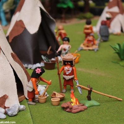 Diorama Les Jeux Préhistoriques en Playmobil