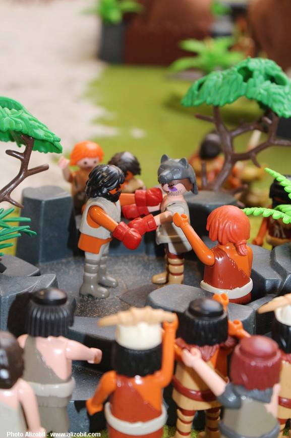 Diorama Les Jeux Préhistoriques en Playmobil