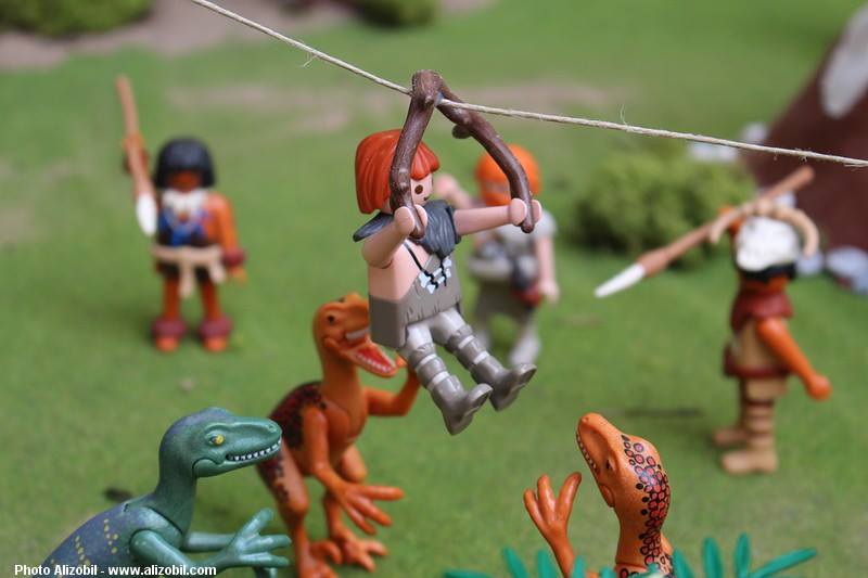 Les-jeux-préhistoriques-en-playmobil-dominique-bethune-39