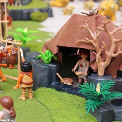 Diorama Les Jeux Préhistoriques en Playmobil