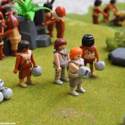 Diorama Les Jeux Préhistoriques en Playmobil