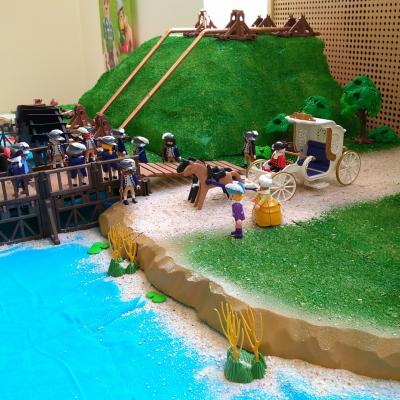 La Machine de Marly imaginée par le roi Louis XIV en Playmobil