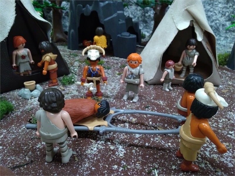 La préhistoire en Playmobil entre humour et faits historiques