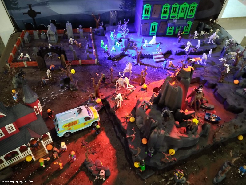 Scoobydoo en playmobil : The Halloween Hotel Haunt