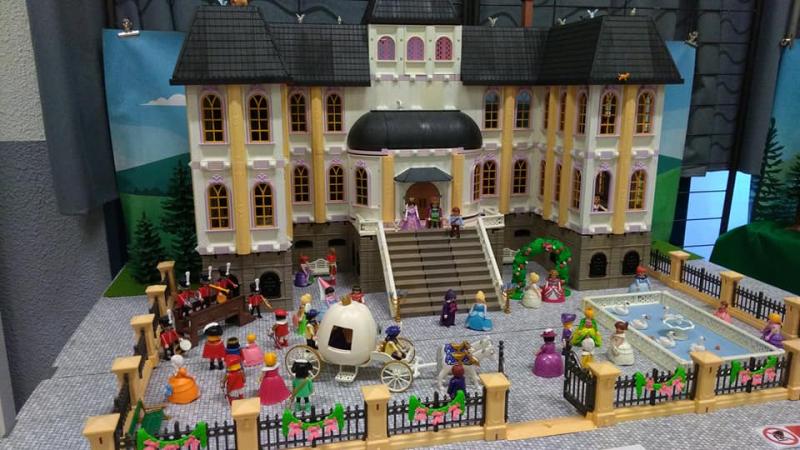 Exposition playmobil saint romain le puy 2018 dominique bethune cendrillon