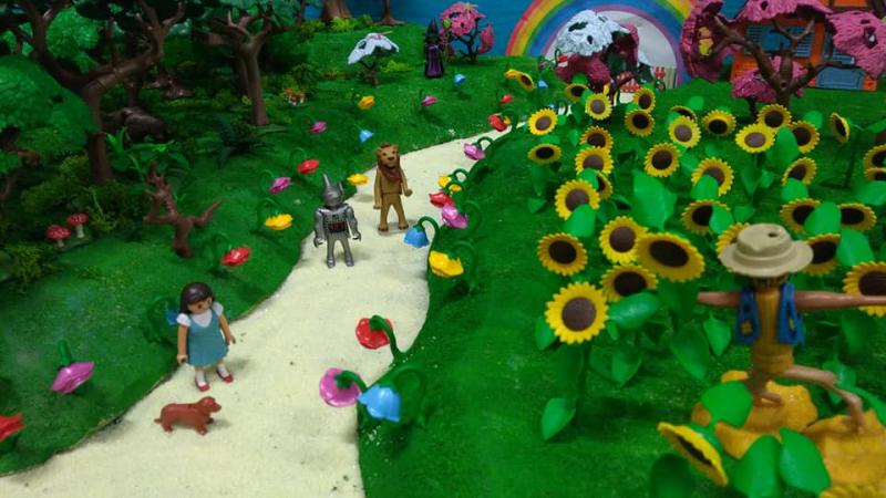 Exposition playmobil saint romain le puy 2018 dominique bethune magicien d oz