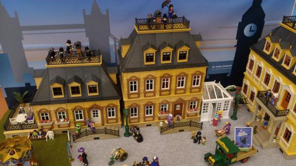 Faire une exposition playmobil decor 1900