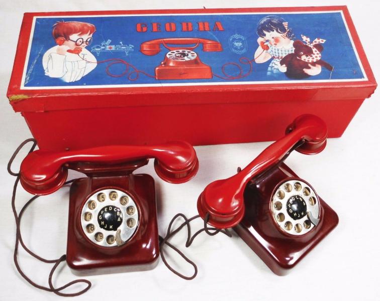 Telephone geobra 1937 bakelite avec boite usine playmobil